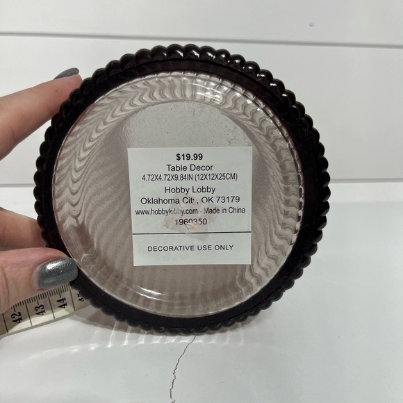 One glass vase - Picture 4 of 7